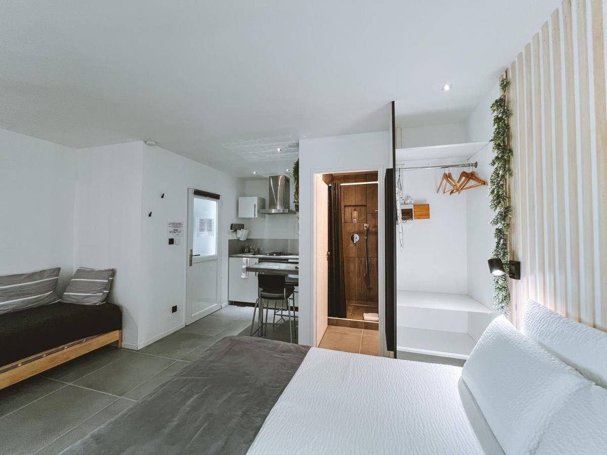 Sky - Gite Meuble & Confort Drome - Ecolodgite Laveyron Exterior photo